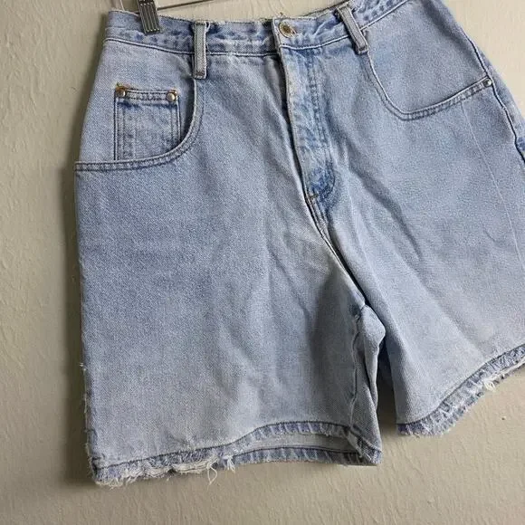 Vintage Arizona Jean Co High Waisted Denim Shorts Light Wash Distressed Jorts 11 - Picture 4 of 8